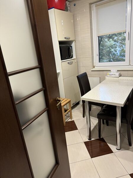 Crangasi, metrou, gata de mutare renovat, mobilat